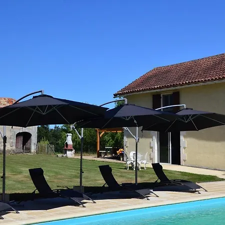 Holiday Le Grand Bost * Servanches